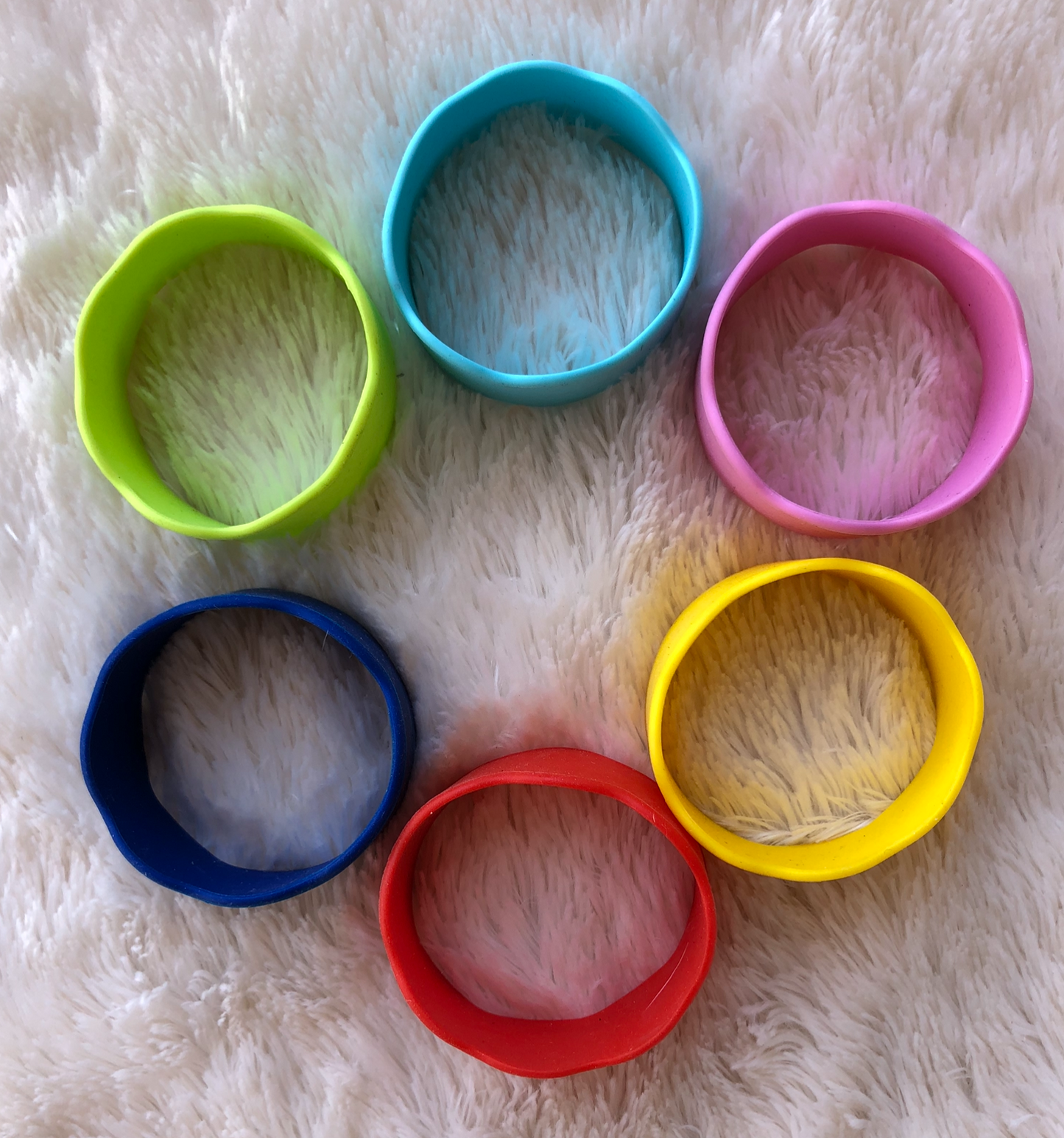 Personalized Silicone Bottle Bands (Wavy Edge)