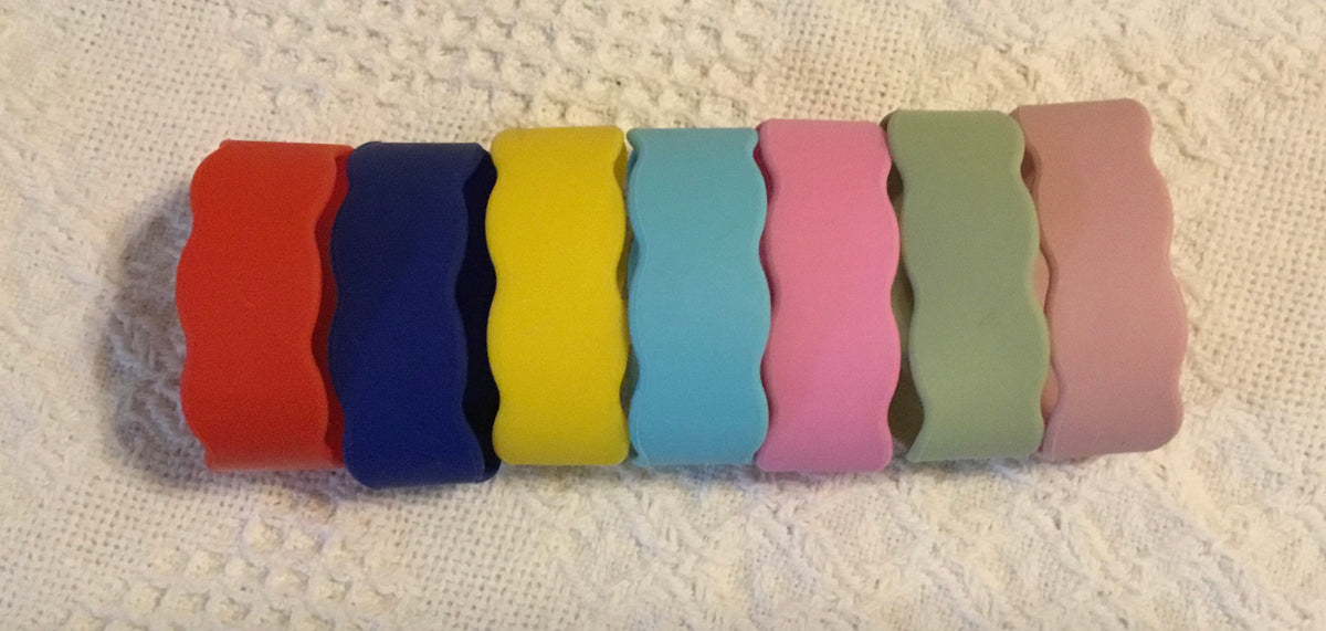 Personalized Silicone Bottle Bands (Wavy Edge)